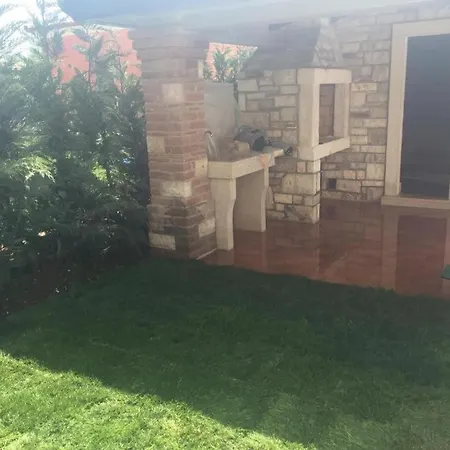 Istrian Eva With Pool فيلة كاريغادور