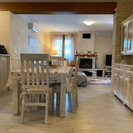 Istrian Eva With Pool كاريغادور